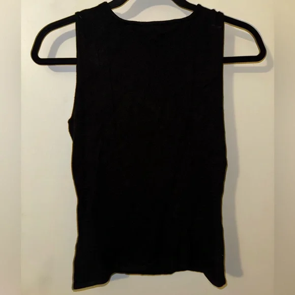 Michelle Nicole - Picture 4 of 8